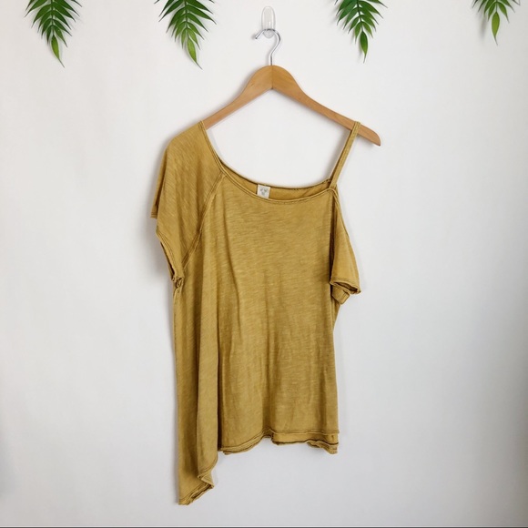 Free People / We the Free • Coraline Gold Top - Picture 2 of 5